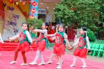 Múa guốc mộc